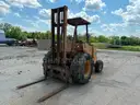 Case 585E Forklift