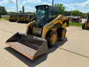 2017 Gehl V330 Gen2 Skid Steer