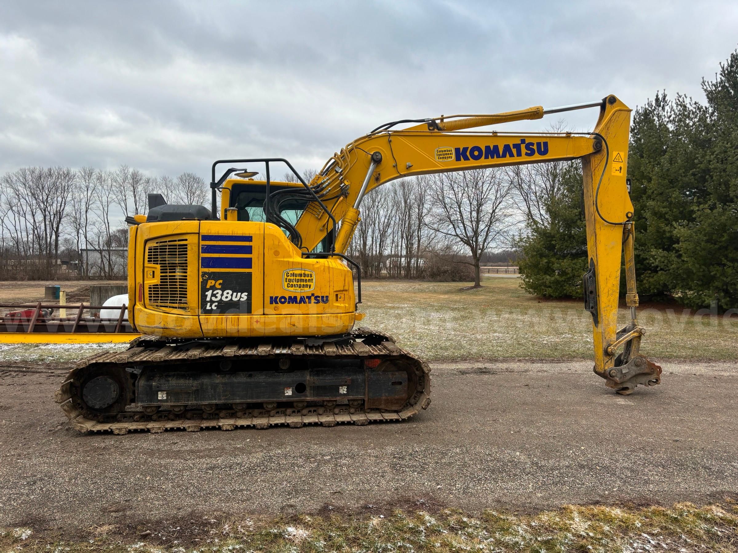 1/50 Komatsu PC138USLC-11 Excavator by First Gear — Outback Toys