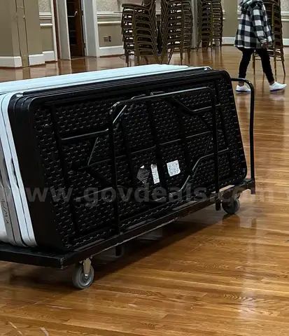 Lot of 9 6ft banquet tables