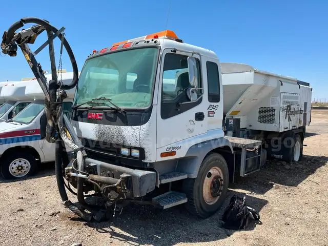 2008 GMC F7B042