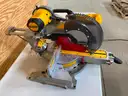 DeWalt Compound Miter Saw