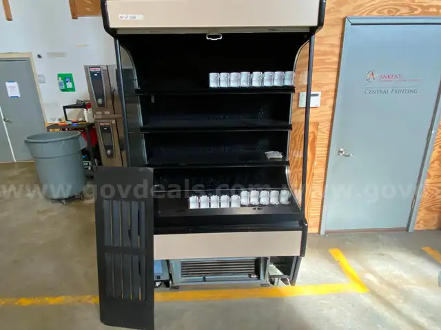 Structural Concepts CO47789RBE Self Serving Cooler