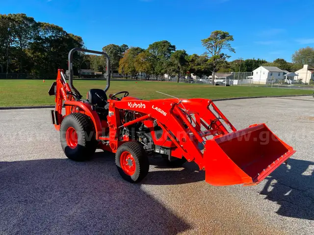 2024 Kubota L2502 Loader/Backhoe with Attachments - All Most New / 15 Hours