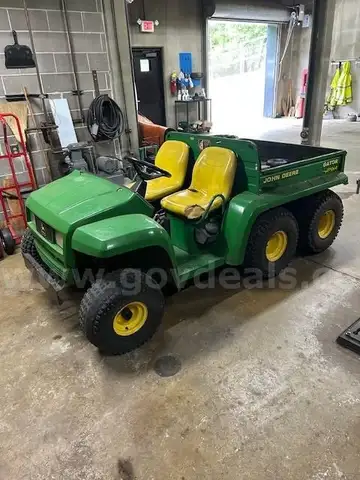 1999 John Deere Gator