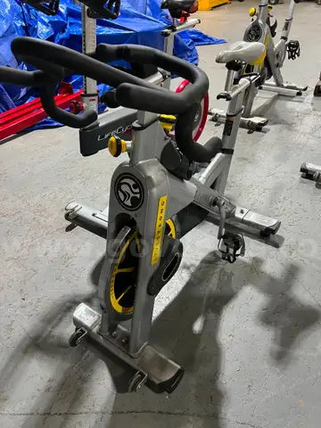 Matrix Livestrong Upright Bike