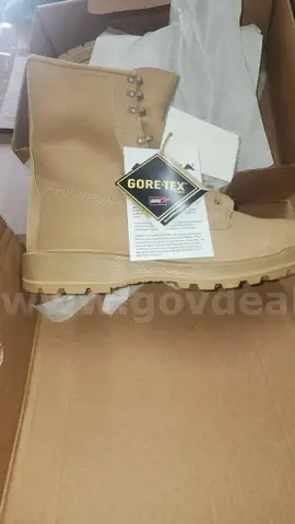 6 Pairs Military Altama Gortex boots tan new size 13 reg.