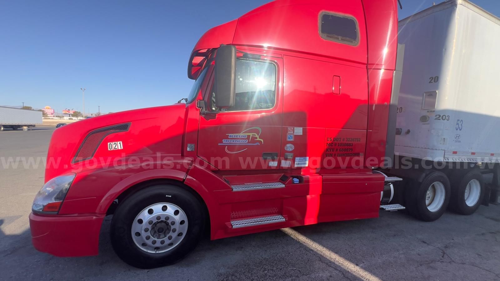 Photo of a 2016 Volvo VNL