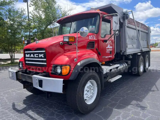 2005 Mack CV713 Granite T/A Dump Truck Automatic