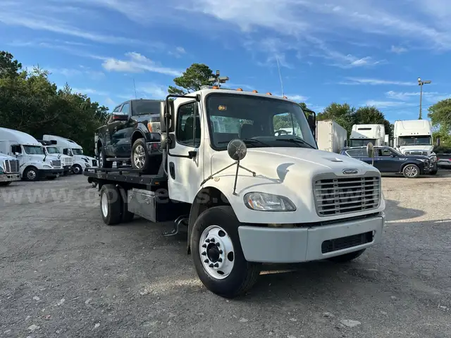 2017 Freightliner M2 106 Tow Truck