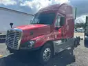 2015 Freightliner Cascadia 125 Semi-Truck