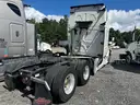 2016 Freightliner Cascadia 125 Semi-Truck
