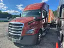 2018 Freightliner Cascadia Semi - Truck