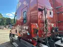 2018 Freightliner Cascadia Semi - Truck