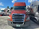 2018 Freightliner Cascadia Semi - Truck