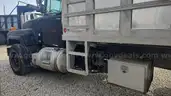2000 Mack RD600