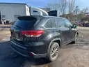 2017 Toyota Highlander XLE AWD V6 SUV