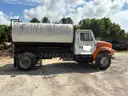 2001 International 4700 Tank Truck