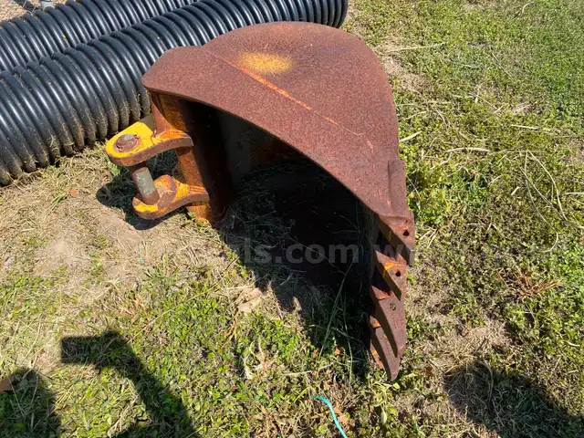 Backhoe Bucket