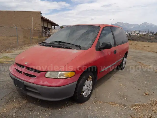 1996 Dodge Caravan