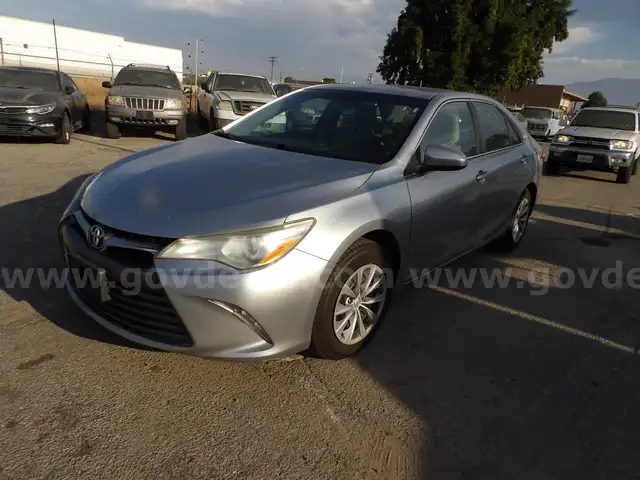 2015 Toyota Camry LE