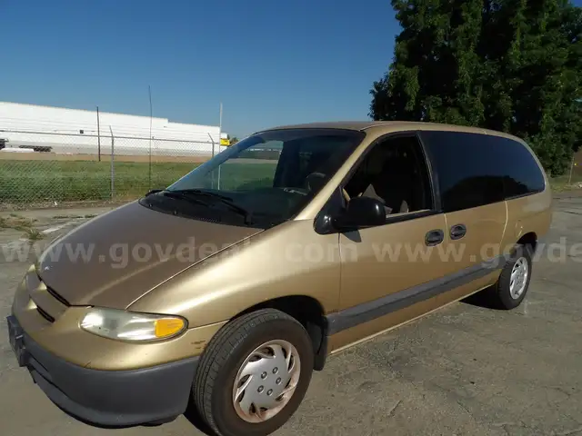 1996 Dodge Grand Caravan