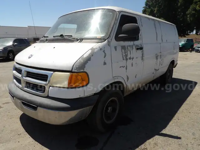 2001 Dodge Ram Van
