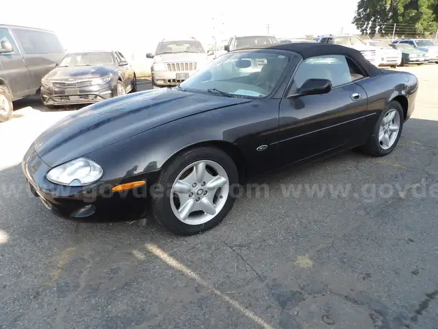 1997 Jaguar XK8
