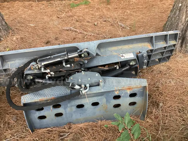 Bobcat Dozer 96 8&#x27; Blade