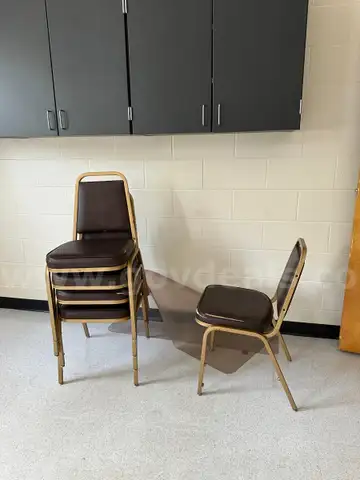 Lot of Stackable Conference Chairs (Qty 4) 19&#x22; to Seat