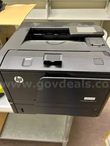 Lot of Printer bundle: 3 HP printers (2 b/w print + 1 color laser jet pro)
