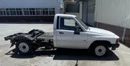 1998 Toyota Hilux 2,4D LDV Poni Bakkie &#x26; 1 ton Poni Box Trailer.