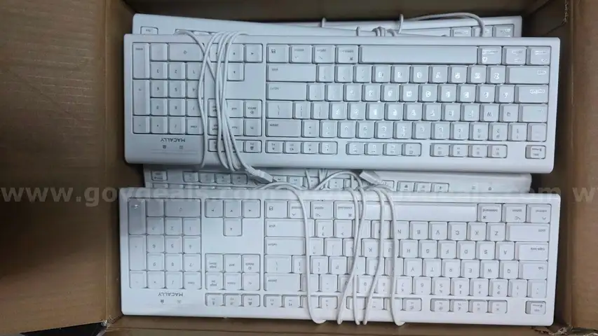 MACALLY QKEY KEYBORDS