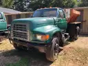 1996 Ford F800 Spreader Truck