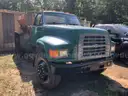 1996 Ford F800 Spreader Truck