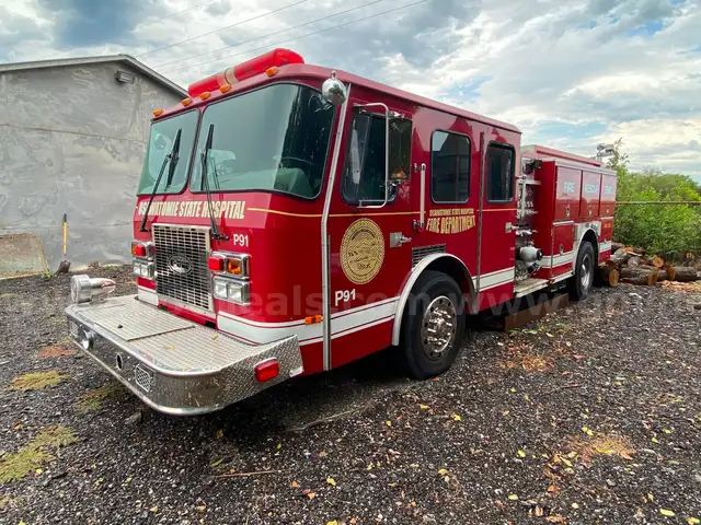 1999 Emergency One Fire Truck