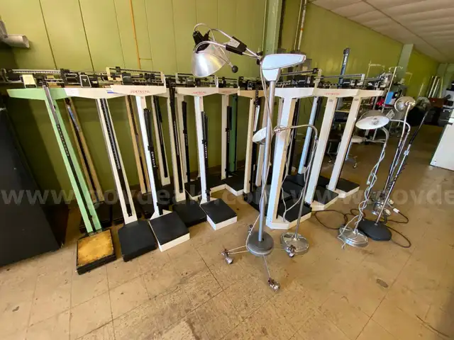 Lot of Scales &#x26; Lights