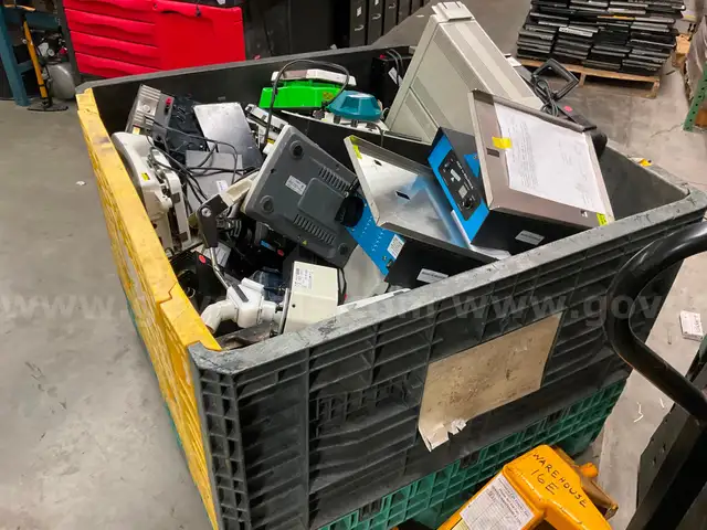 One (1) Lot of Assorted Laboratory and Medical Equipment