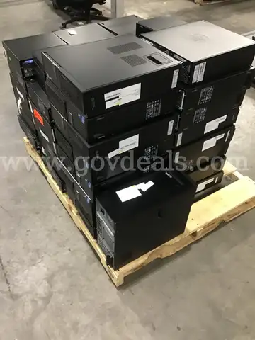 One (1) Lot of Assorted Desktop Computers (No Hard Drives)