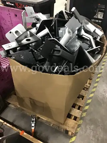 One (1) Pallet of Assorted Monitor Stands