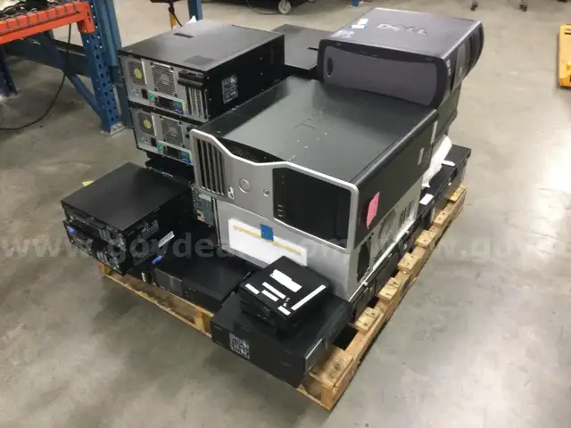 One (1) Lot of Assorted Desktop Computers (No Hard Drives)