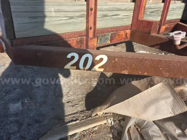 1991 Tiger Line utility trailer