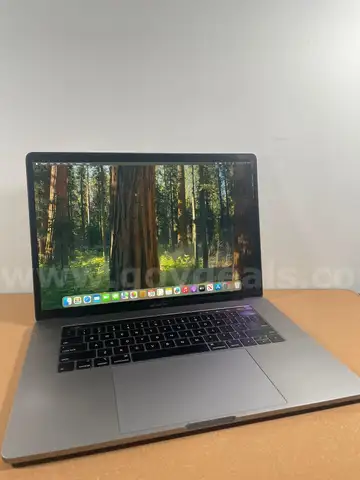 MacBook Pro 2019 15&#x201D; with Touchbar