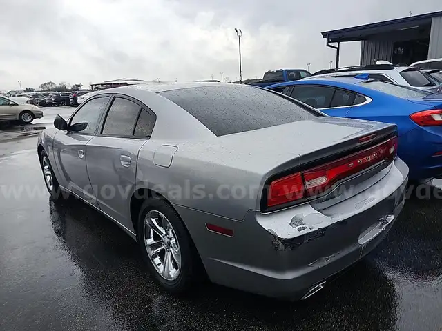 2013 Dodge Charger SE RWD 4D Sedan 3.6 6cyl. Gasoline