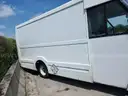 2013 Isuzu Commercial Van w/AIR RWD Cargo Van 3.0 4cyl. Diesel