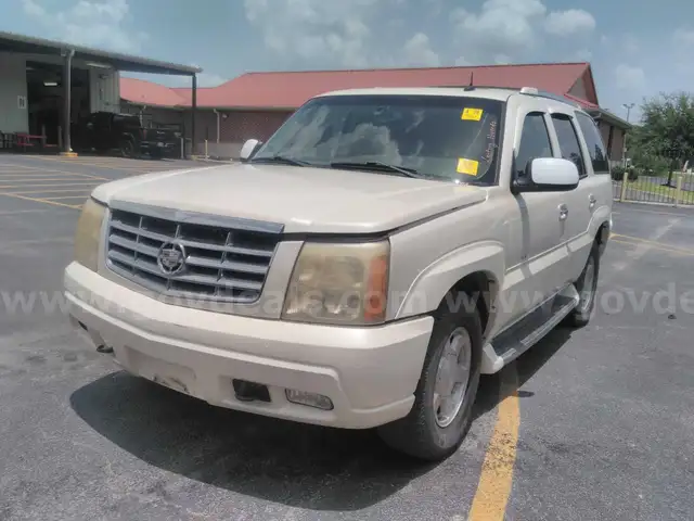 2003 Cadillac Escalade