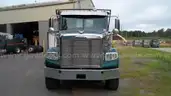 2015 Freightliner Coronado 122