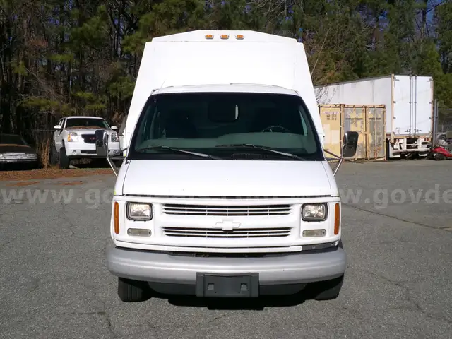 2000 Chevrolet Express 3500
