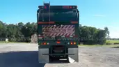2016 Peterbilt 320 with 28YD Heil half pack