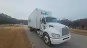 2013 Kenworth T3 Series with liftgate